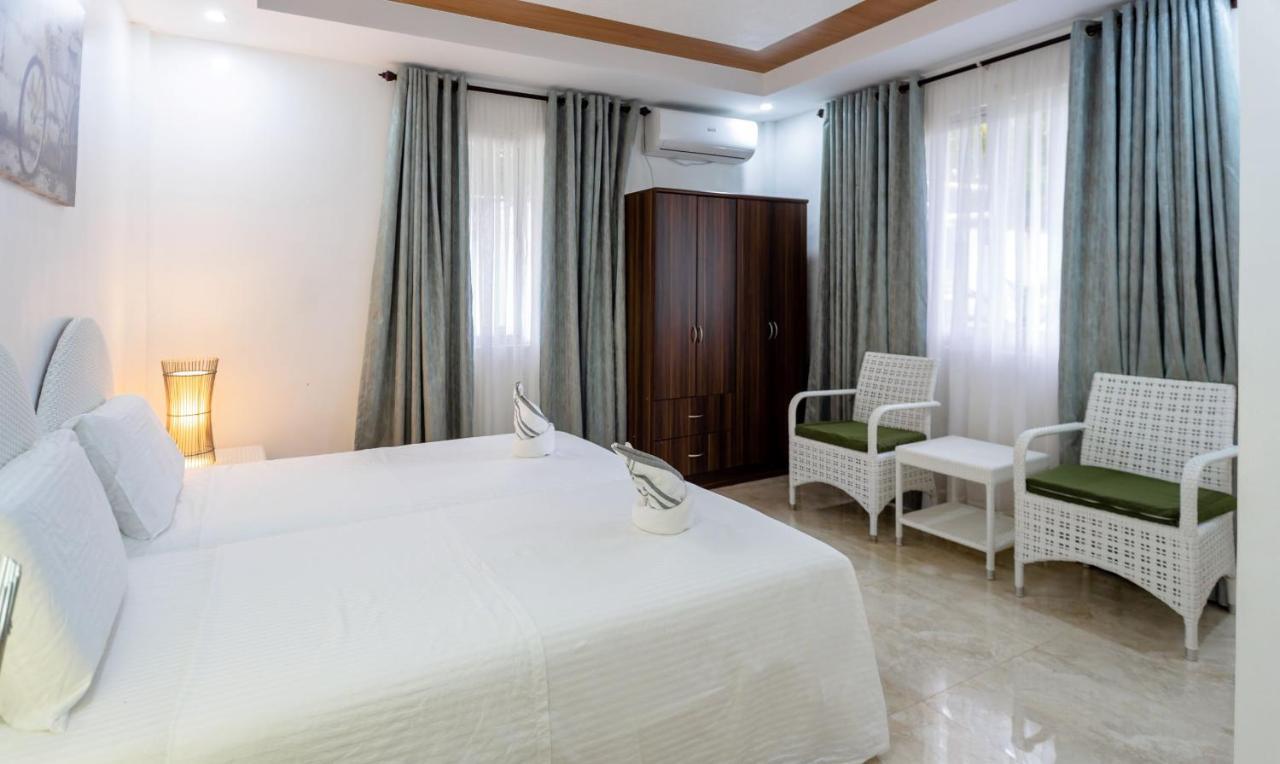 Madison Garden And Residences Panglao Eksteriør billede
